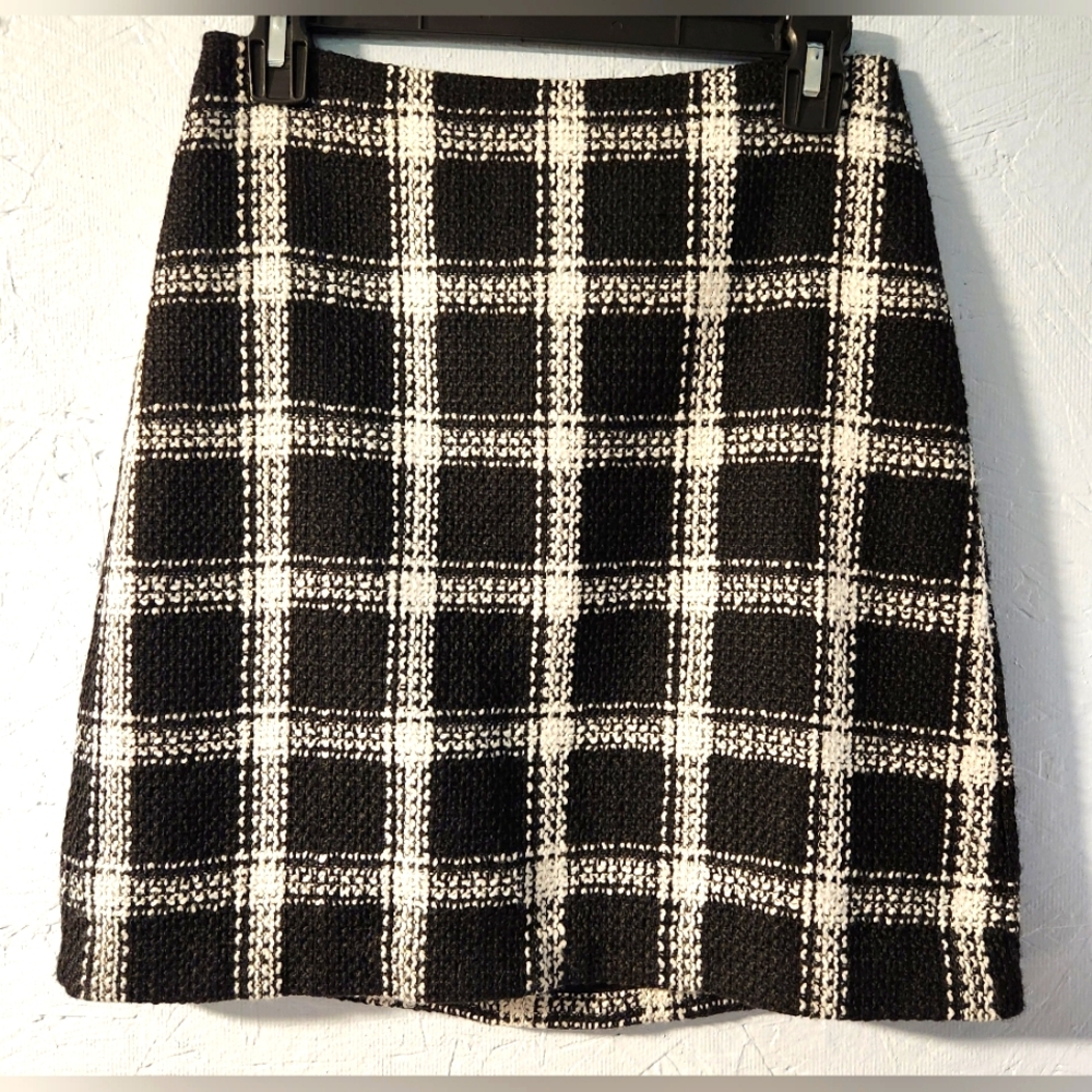 *NWT* Banana Republic Black & White Plaid Wool Blend Mini Skirt - Women's 0 Tall